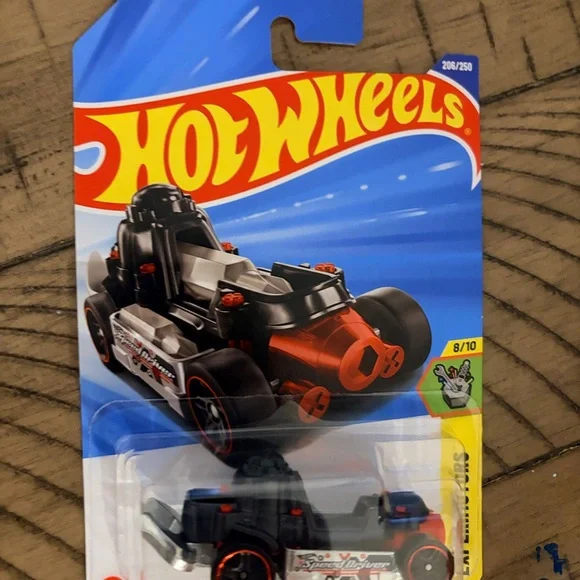 Hot Wheels - Picture 2 of 4